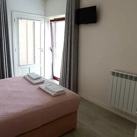 Holiday home Casa Roupar By Geres Casas