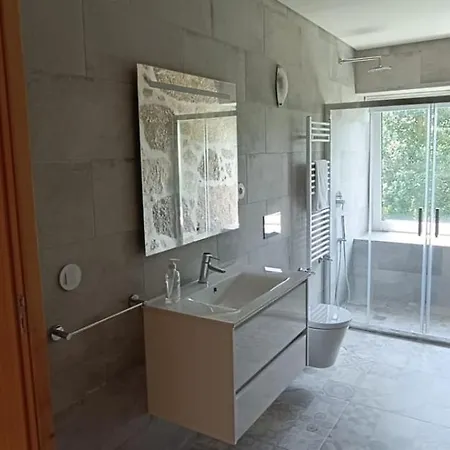 Casa Roupar By Geres Casas Terras de Bouro