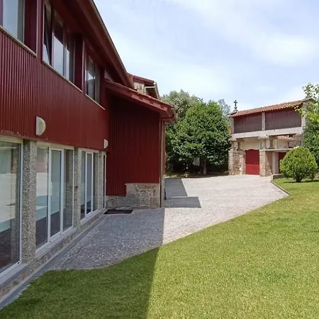 Casa Roupar By Geres Casas *