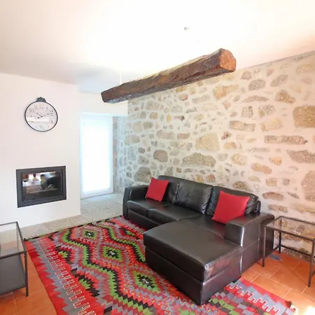 Casa Roupar By Geres Casas