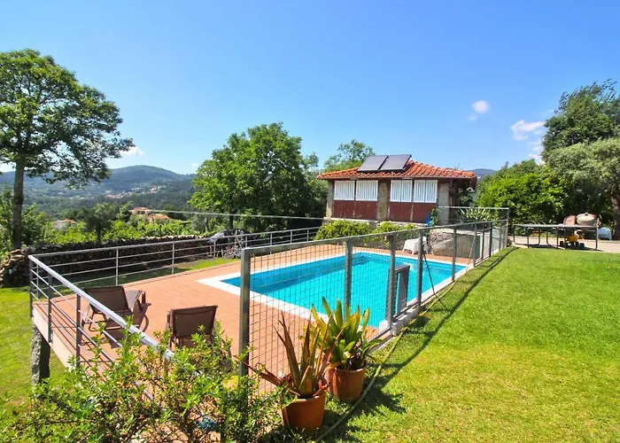 Casa Roupar By Geres Casas