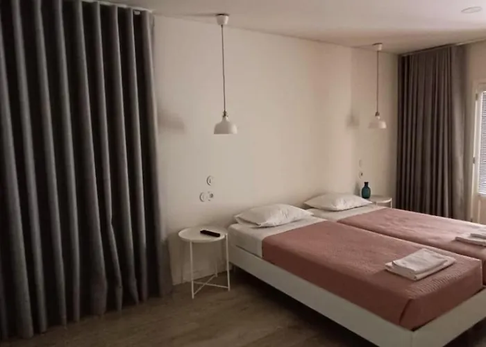 Casa Roupar By Geres Casas