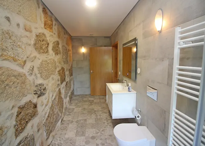 Casa Roupar By Geres Casas *